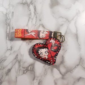 Wristlet with Heart Keychain
